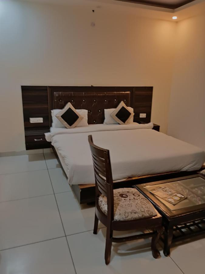 نيودلهي Hotel Aerotech Near Igi Airport المظهر الخارجي الصورة