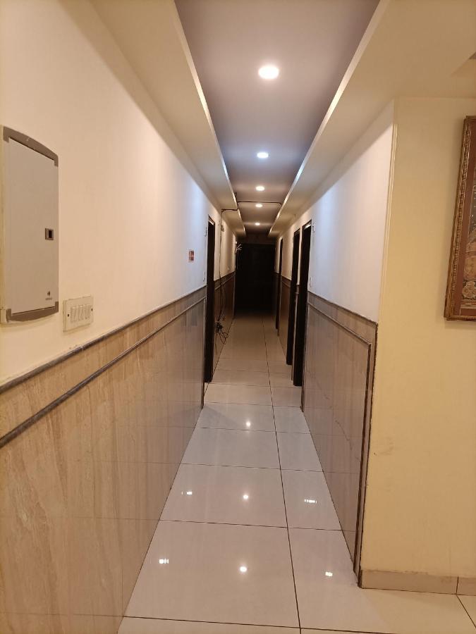 نيودلهي Hotel Aerotech Near Igi Airport المظهر الخارجي الصورة